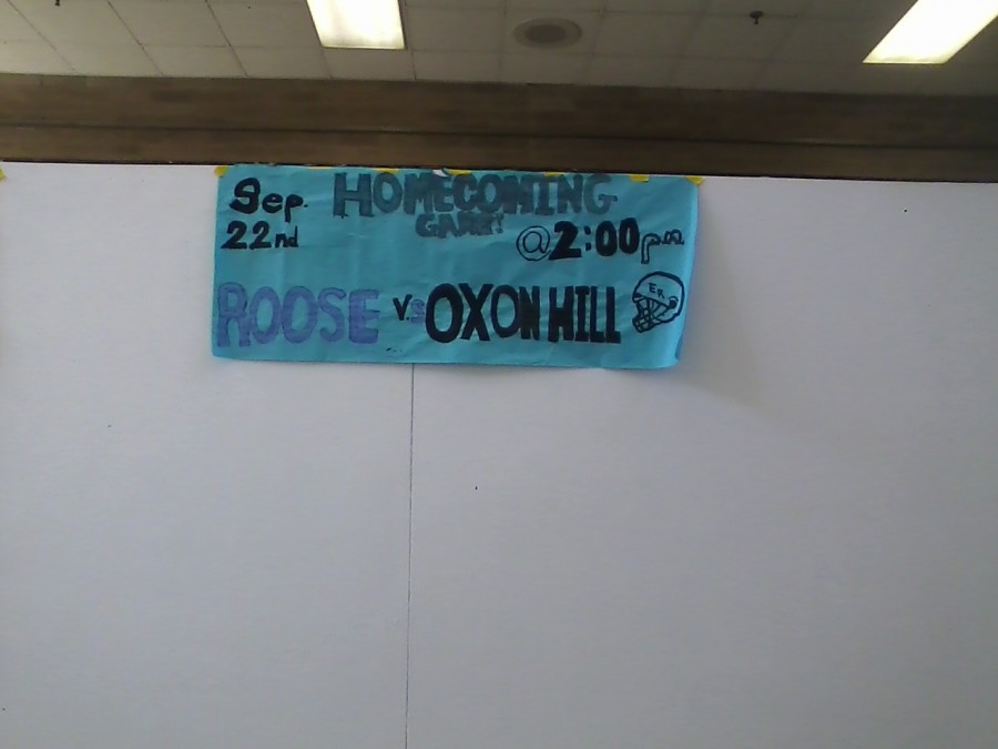Students advertise for Saturdays Homecoming game.