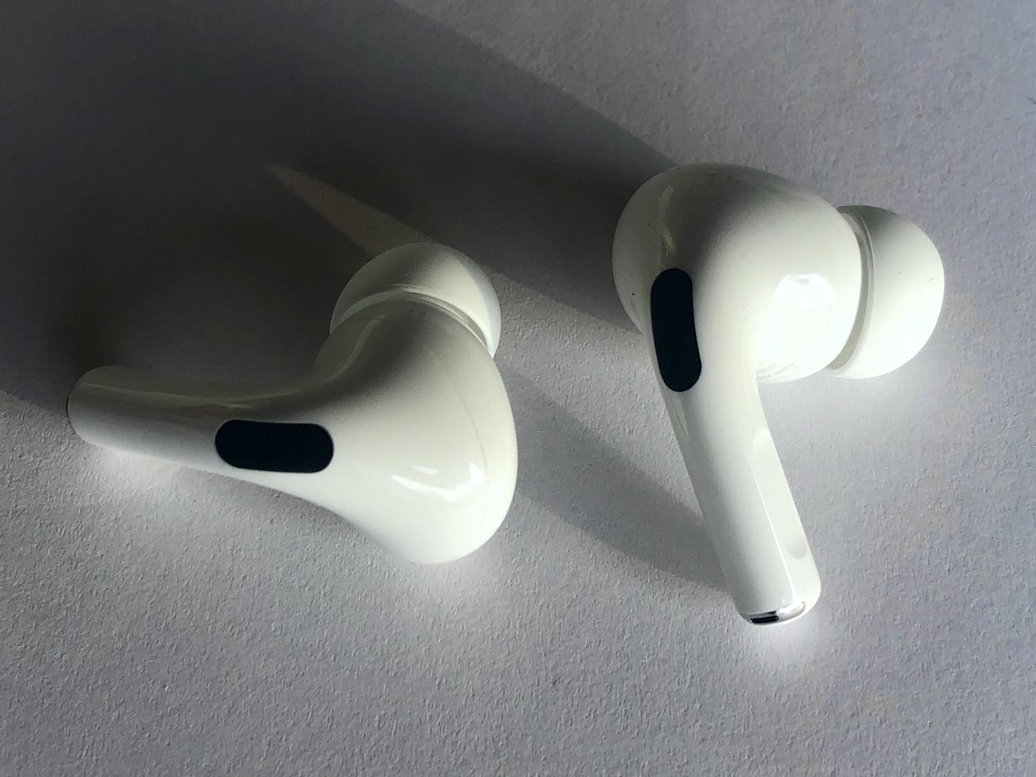 Opinion: The Airpods Pros Are Worth Buying – The Raider Review