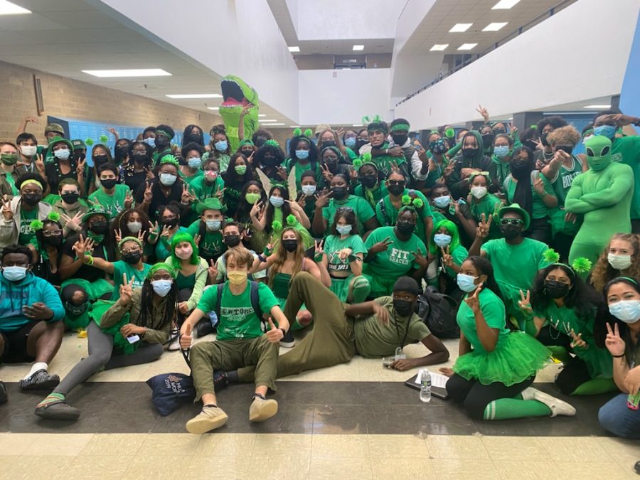 Class of 2022 on class color day.
Photo Courtesy of senior class council.