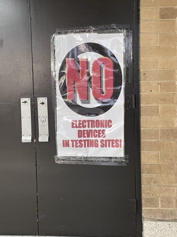 Photo of the sign seen before AP test takers enter the gym. 