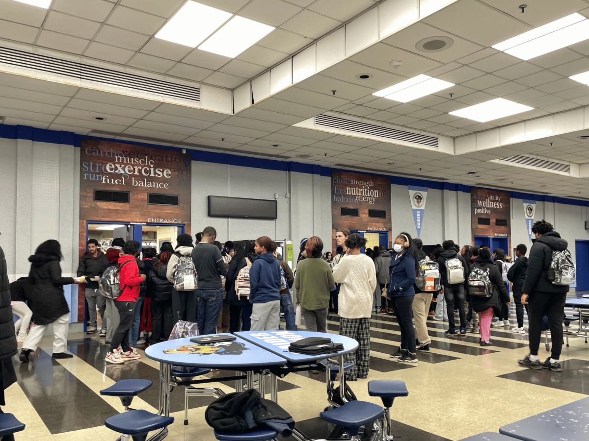 Grab & Go Breakfast Program Supports Raider Families Amid Uncertainties Over Food Stamps