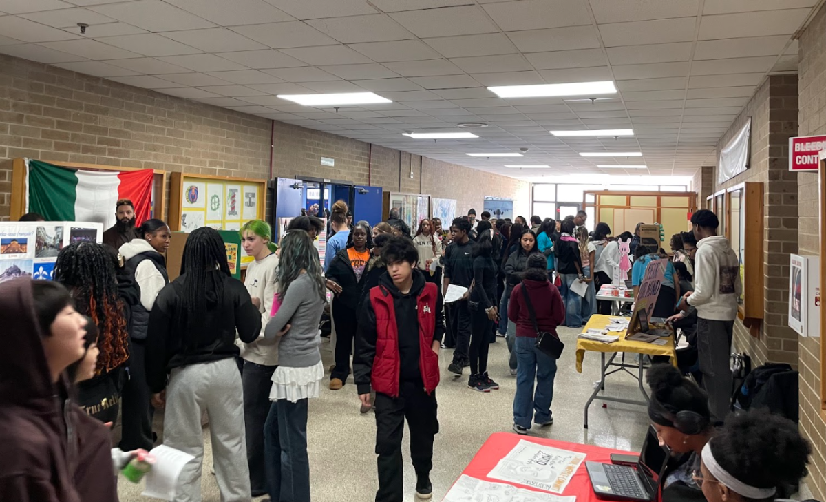 Students outside of the lunchroom during the Spring Electives Fair 2/24/26