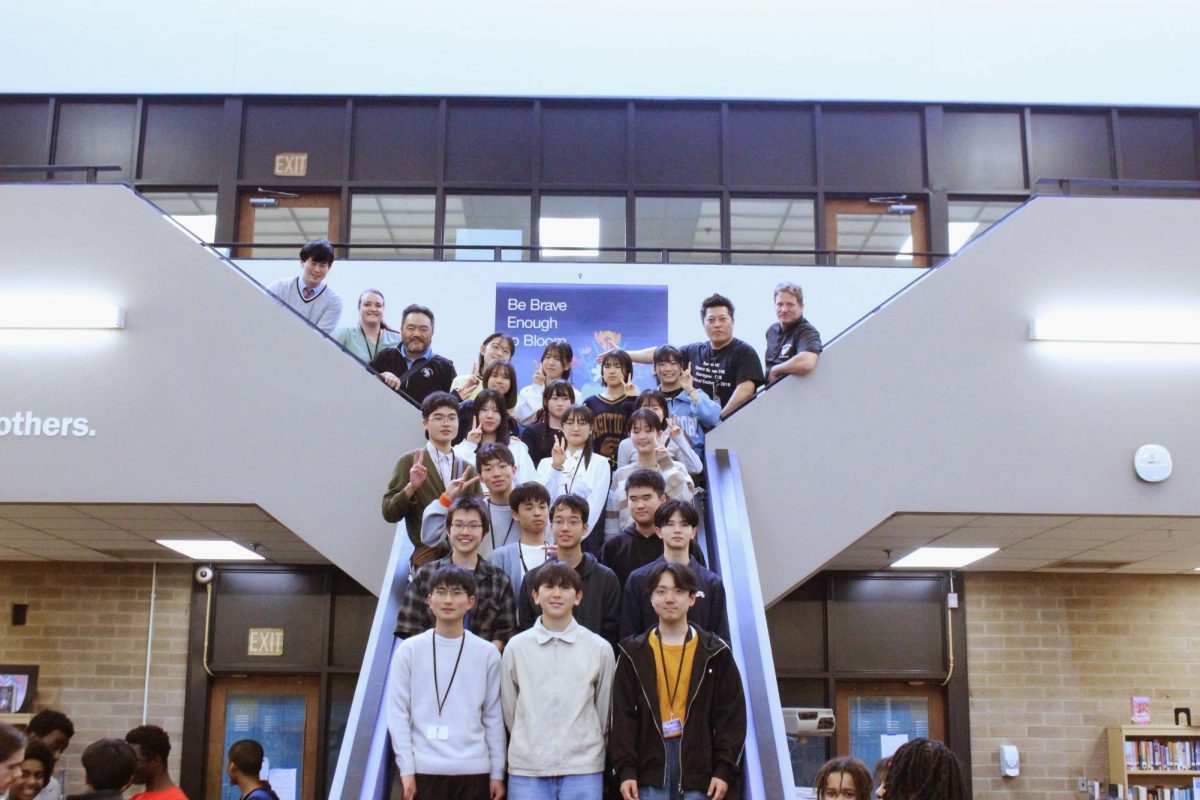 Japanese exchange students from Yokohama Suiran High School.